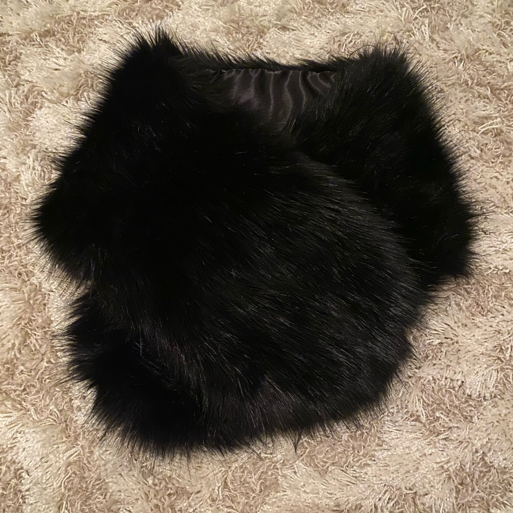 Faux Fur Shawl